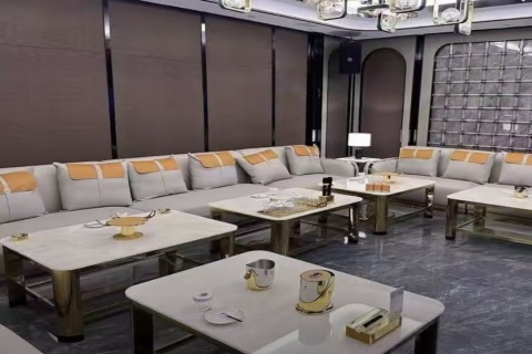 周口DPLUSCLUB酒吧招聘,河南周口酒吧招聘接待/礼宾员
